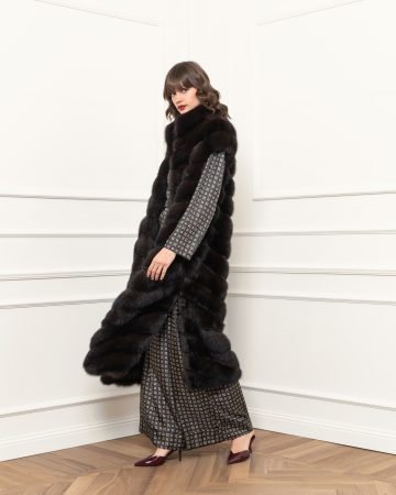 Long sable vest