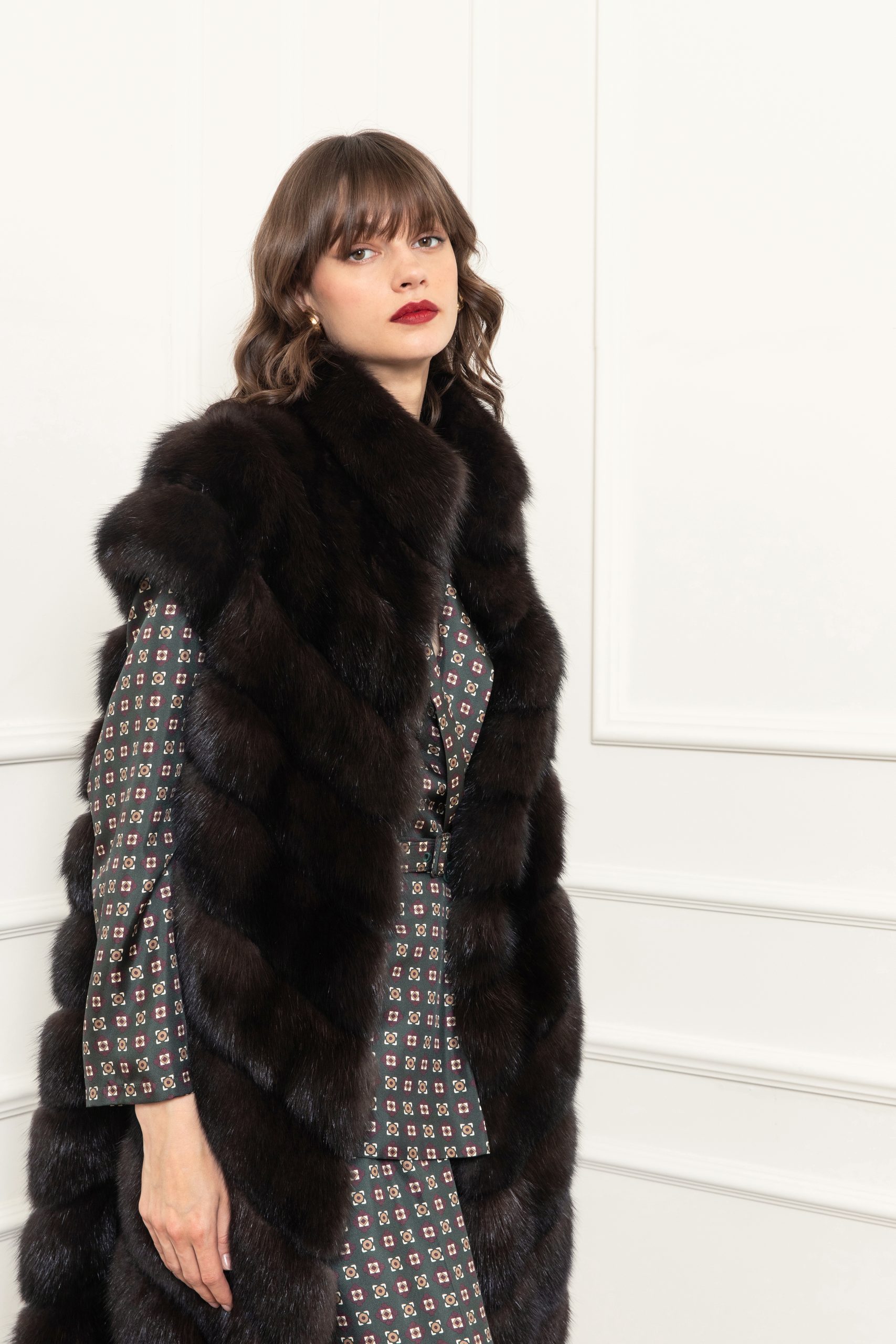 Long sable vest